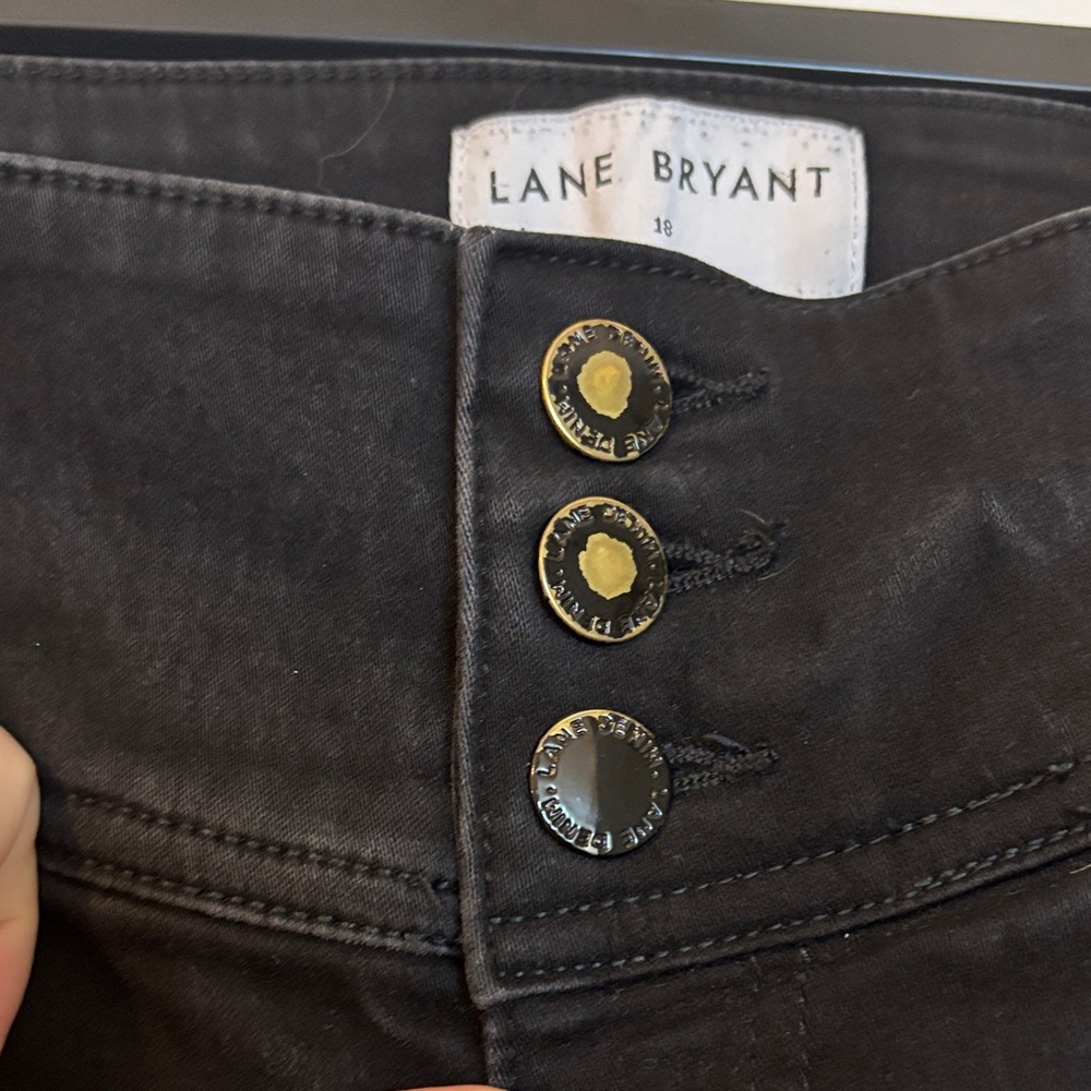 Lane Bryant High Rise 3-Button Jegging - Picture 3 of 6